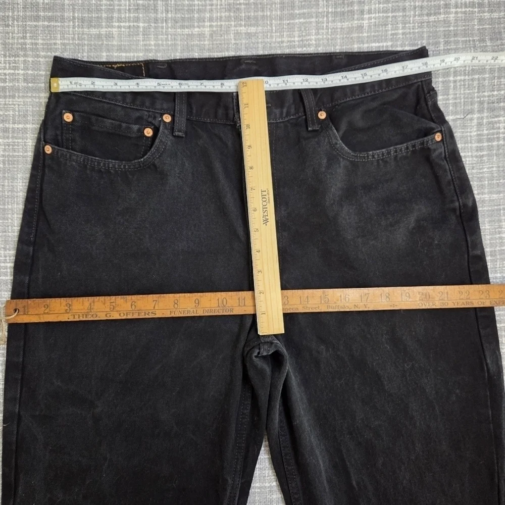 Levi's 550 Jeans Relaxed Fit Black Straight/Tapered Men's 38X32 (actual 37X31)